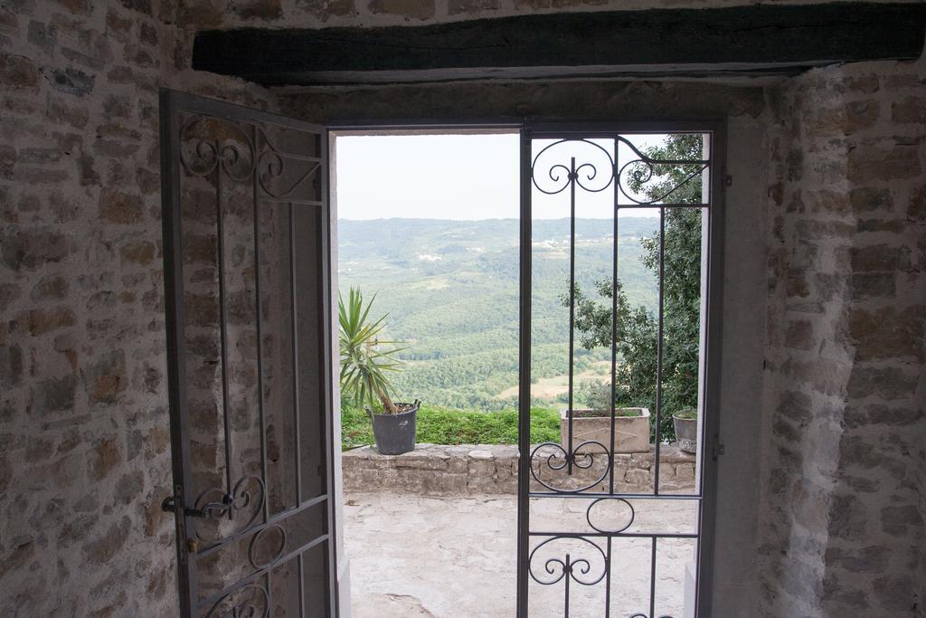 Houses Of Motovun Kültér fotó
